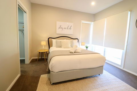 Seaside Escape - Accommodation Redcliffe 3