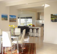 Seaside Retreat - Accommodation Redcliffe