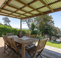 Seaspray on Culburra - dolphin and whale watching - Accommodation Redcliffe