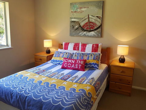 Seaview 48, MOLLYMOOK - Accommodation Redcliffe 2