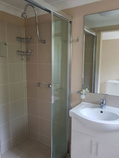 Seaview 48, MOLLYMOOK - Accommodation Redcliffe 3