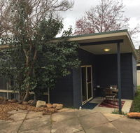 Self-contained Private 2 Bedroom Apartment - Accommodation Redcliffe