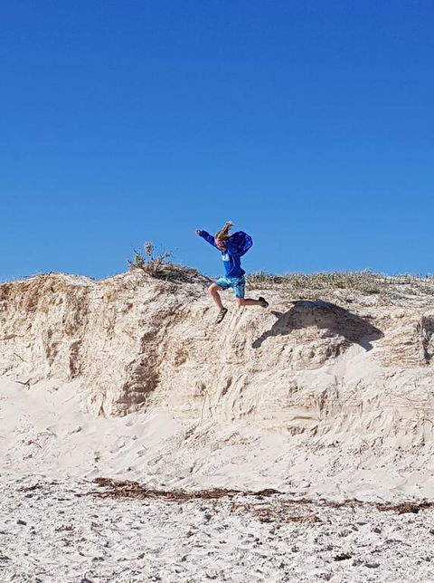 Semaphore Sea Breeze - Family Beach-Heated Pool Holiday - Accommodation Redcliffe 3