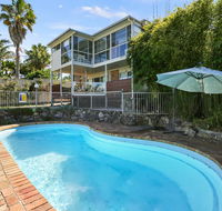 Serenity by the Sea - Accommodation Redcliffe