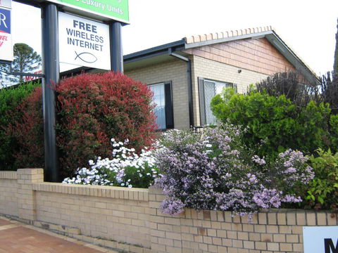 Settlers Motor Inn - Accommodation Redcliffe 3