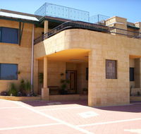 Shark Bay Views B  B - Accommodation Redcliffe