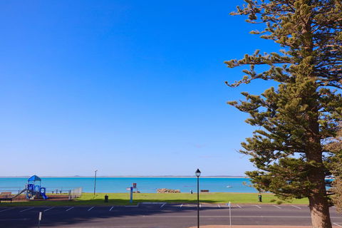 Sicuro - Accommodation Redcliffe 1