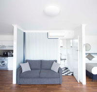 Siesta Central Apartments - Accommodation Redcliffe