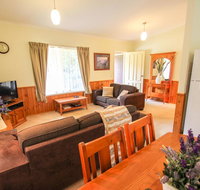Silver Birches Holiday Unit 4 - Accommodation Redcliffe