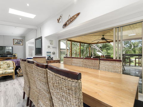 Silverleaves On The Beach - Accommodation Redcliffe 2