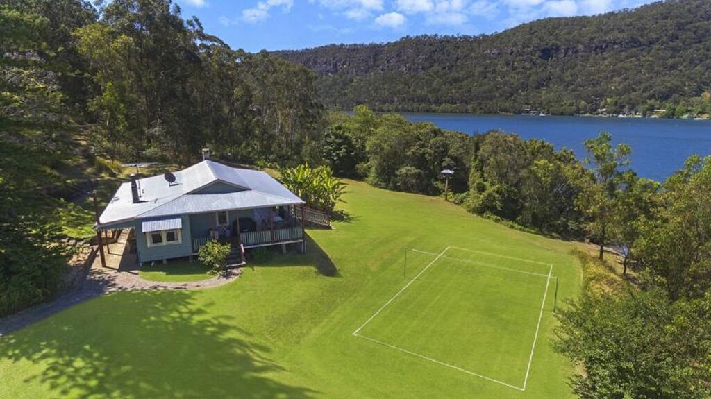 Singletons Mill NSW Accommodation Redcliffe