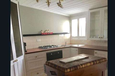 Sleepy Hollow - Accommodation Redcliffe 2