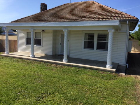 Smith Street Cottage Naracoorte - Accommodation Redcliffe 1