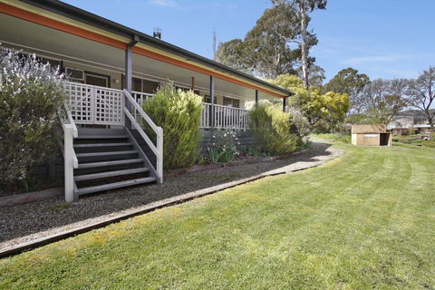 Snowstream Riverside Apartments - Unit 2 - Accommodation Redcliffe 1