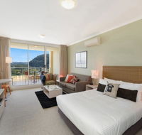 Soho - Ettalong Beach Resort - Accommodation Redcliffe