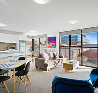 Soho 203 - Accommodation Redcliffe