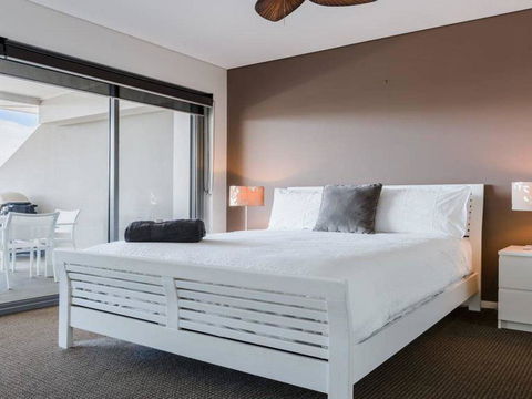 SOLARIS @ Fingal Bay - Accommodation Redcliffe 2
