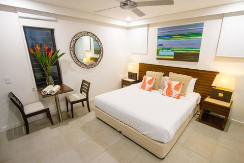 Solitudes Studio @ Sea Temple - Accommodation Redcliffe 3