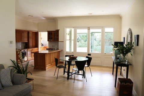 Somerset, Argyle Road Berrima - Accommodation Redcliffe 3