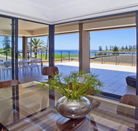 Something SpecialHarbourside - Accommodation Redcliffe