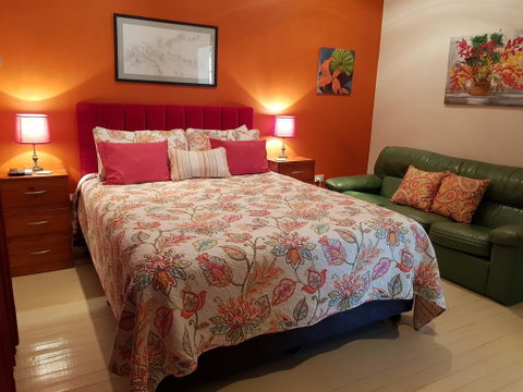 Sonja's Bed And Breakfast - Accommodation Redcliffe 3