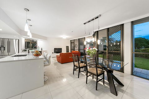 South Bank City Oasis - Accommodation Redcliffe 2
