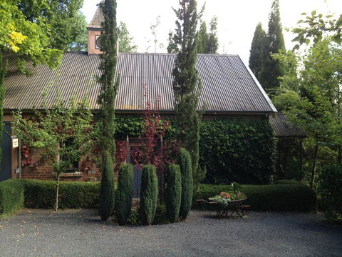 Southdown Stable - Accommodation Redcliffe 3