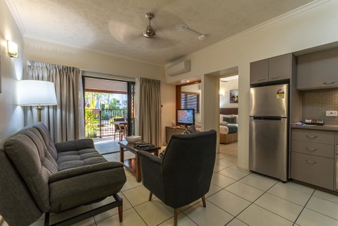 Southern Cross Atrium Apartments - Accommodation Redcliffe 3