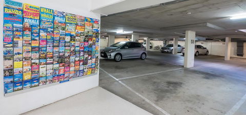 Southern Cross Beachfront Holiday Apartments - Accommodation Redcliffe 2