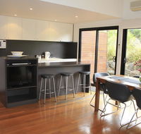 Southern Ocean Villa 9 - Accommodation Redcliffe