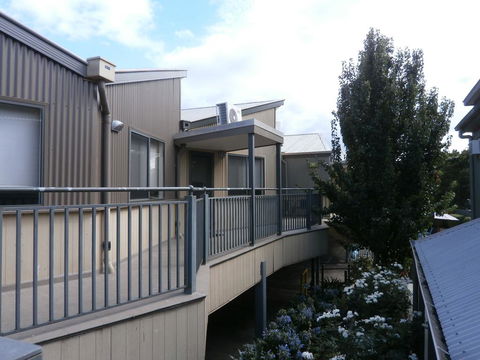 Sovereign Views Apartments - Accommodation Redcliffe 1
