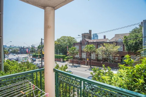 Spacious & Cozy APT@Heart Of Redfern Closes To CBD - Accommodation Redcliffe 2