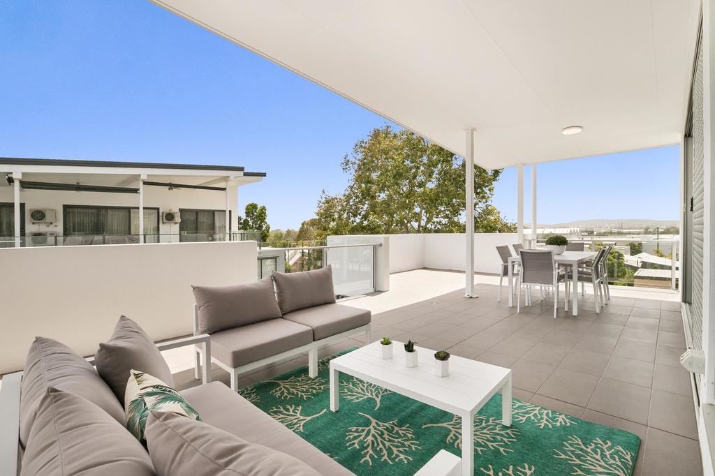 Moggill QLD Accommodation Redcliffe