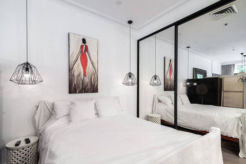 Spacious Woolloomooloo Apartment In Great Location - Accommodation Redcliffe 3