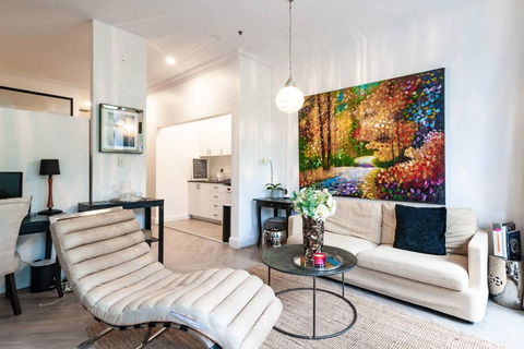 Spacious Woolloomooloo Apartment In Great Location - Accommodation Redcliffe 1