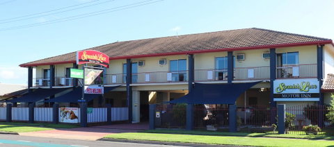 Spanish Lace Motor Inn - Accommodation Redcliffe 3