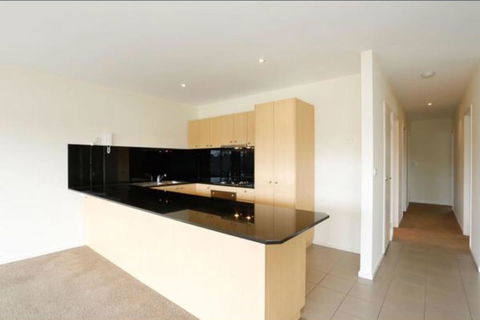 Spectacular River Views In Fabulous Footscray. - Accommodation Redcliffe 3