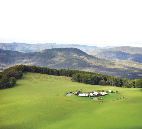 Spicers Peak Lodge - Accommodation Redcliffe 1