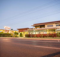 Spinifex Motel and Serviced Apartments - Accommodation Redcliffe