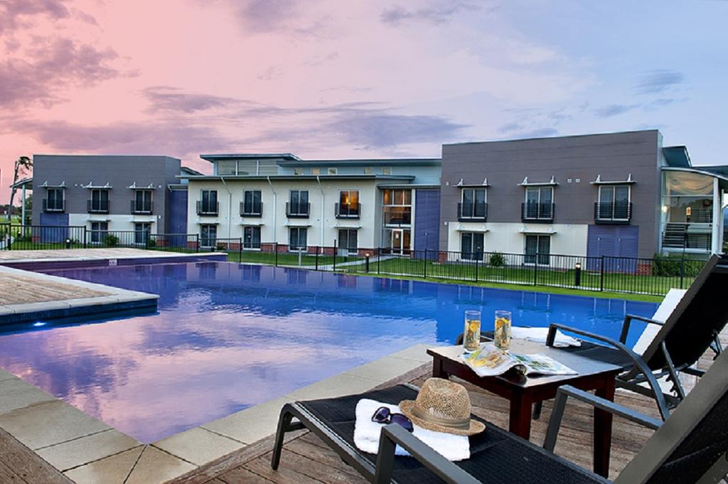 Bangalee NSW Accommodation Redcliffe