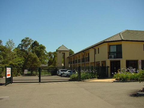 St Marys Park View Motel - Accommodation Redcliffe 3