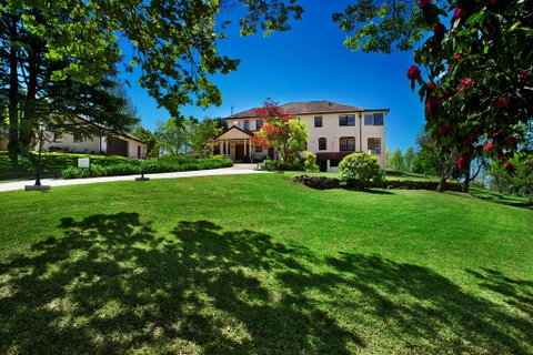 St Raphael - Accommodation Redcliffe 0