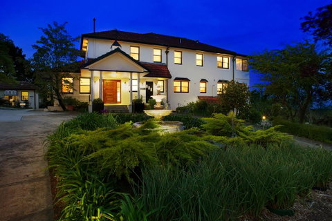 St Raphael - Accommodation Redcliffe 1