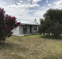 Stable Cottage - Accommodation Redcliffe