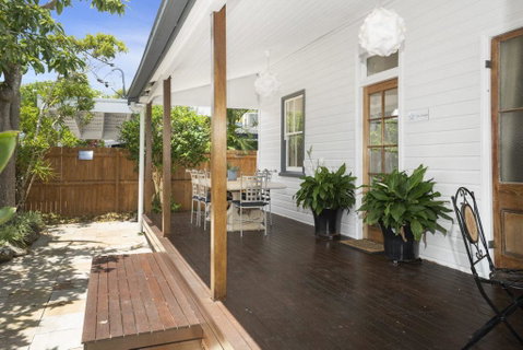 Starr Cottage Byron Bay - Walk To Town In 5 Minutes! - Accommodation Redcliffe 1