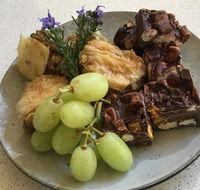 Stephanies Country Cottages - Accommodation Redcliffe