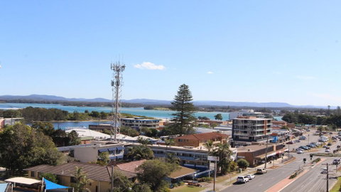 Strand Beachside 801 - Accommodation Redcliffe 1