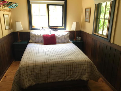 Stringer's Cottage - Accommodation Redcliffe 1
