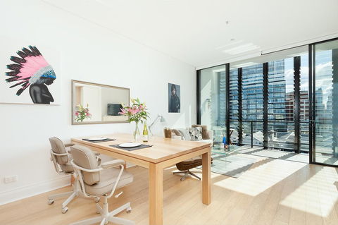 Stunning Potts Point Apartment - Accommodation Redcliffe 2