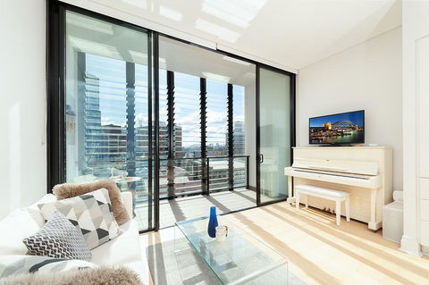 Stunning Potts Point Apartment - Accommodation Redcliffe 0